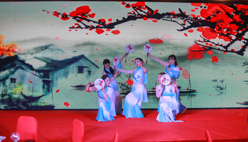 大禹漢光2018年“同心同行，共創(chuàng)未來(lái)”主題年會(huì)圓滿(mǎn)成功