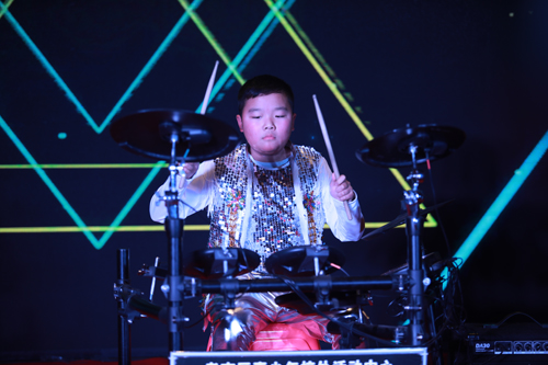 大禹漢光2018年“同心同行，共創(chuàng)未來(lái)”主題年會(huì)圓滿(mǎn)成功