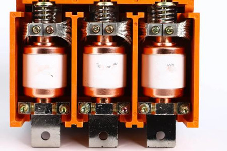 高壓真空開關管出現(xiàn)黃斑，這幾點原因需掌握！