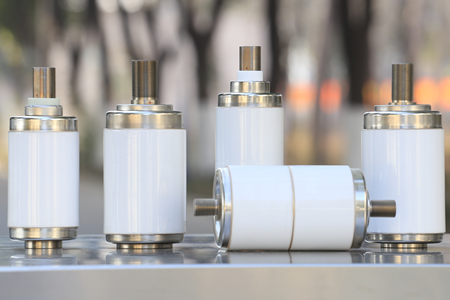 真空開(kāi)關(guān)管之所以被擊穿，原因居然在這！